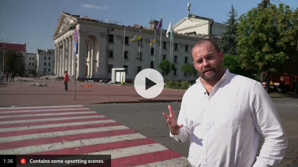 Screenshot des BBC-Videos zum Luftschlag auf Tschernihiw